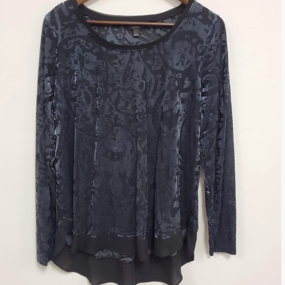 Simply Vera Black with silvery burnout long-sleeve shirt size large